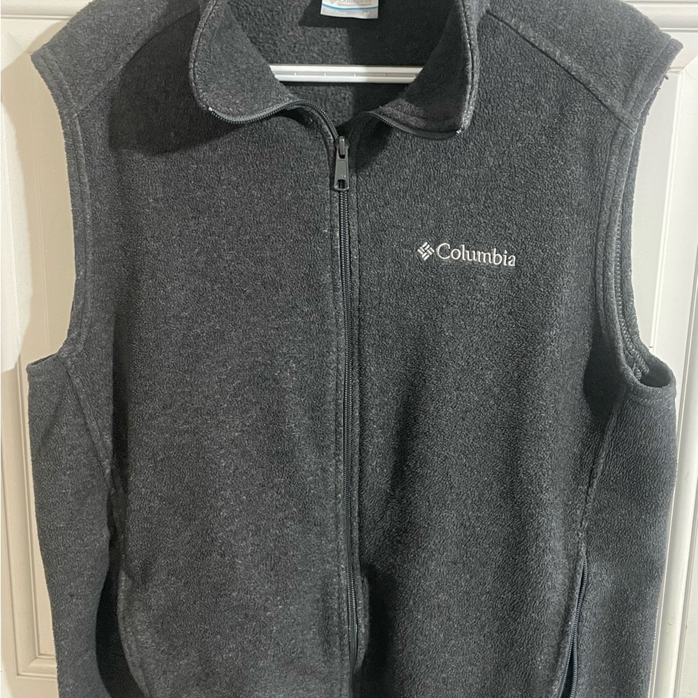 Columbia Charcoal Sleeveless Fleece Vest